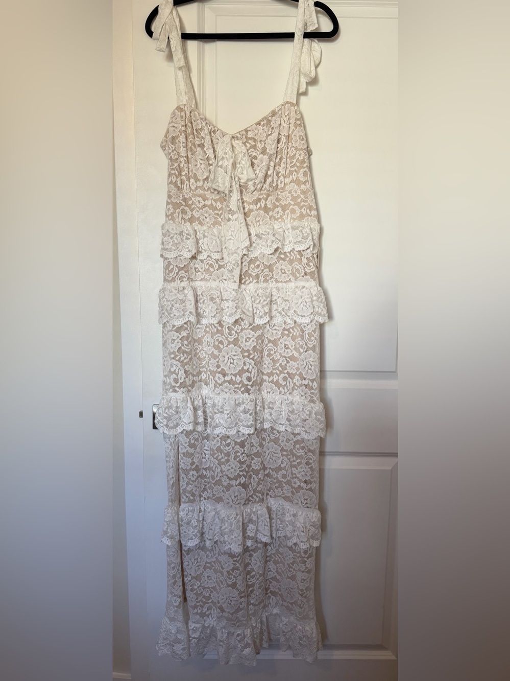 Show me your Mumu Monique Tie Maxi Dress